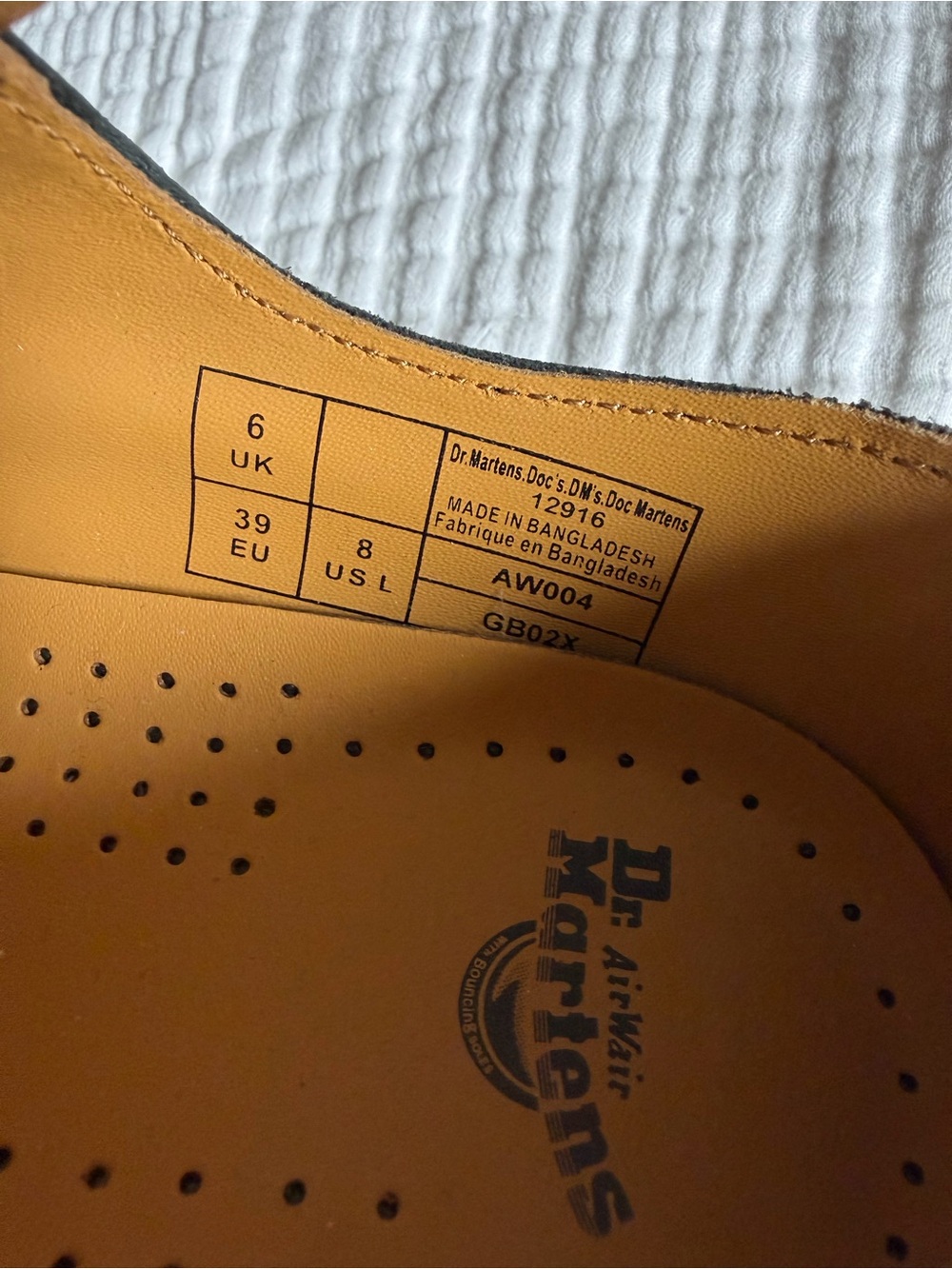 Brand new - Dr Martens 8065 Smooth Leather Mary Janes size 39 black - Picture 4 of 8